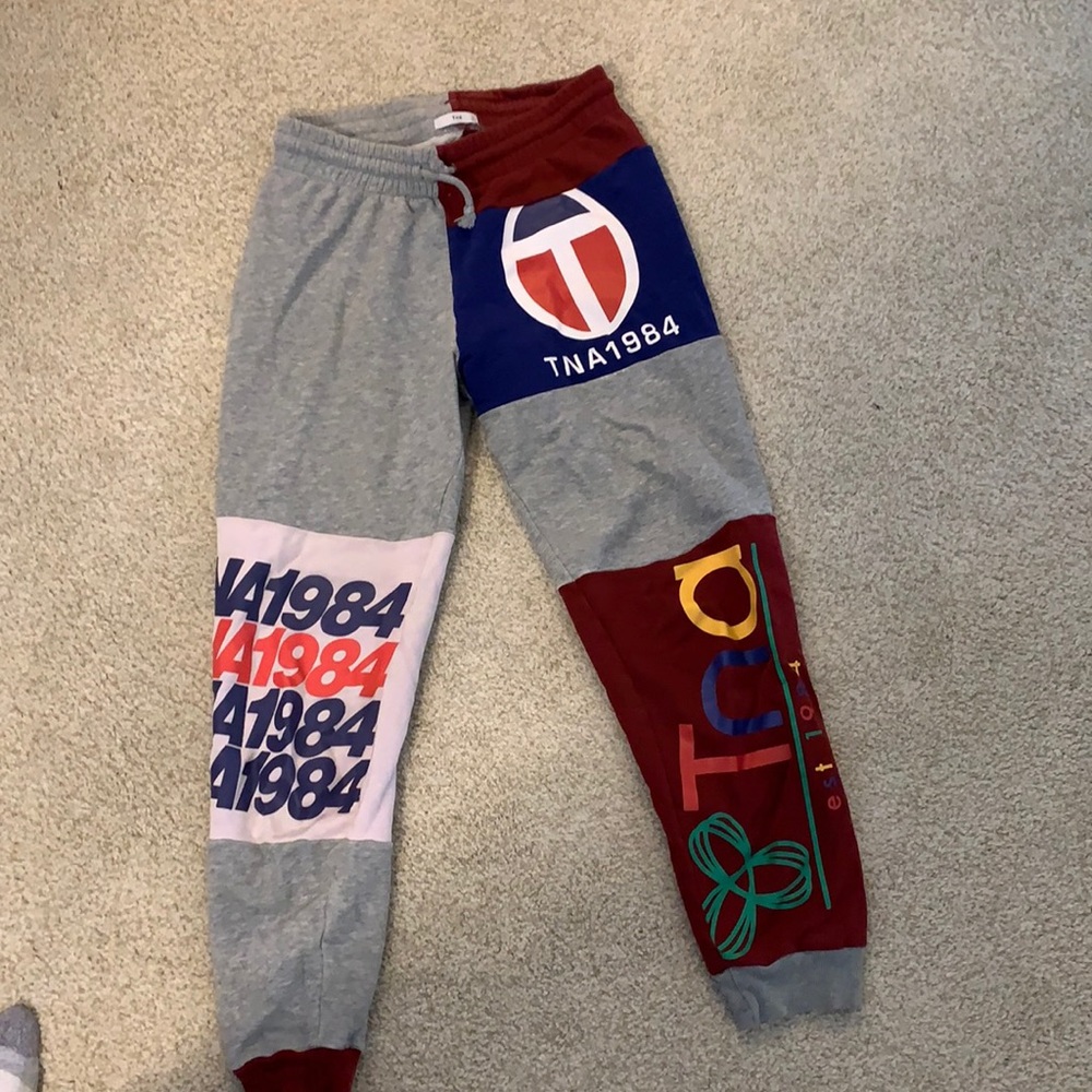 Aritzia TNA brand multi color joggers